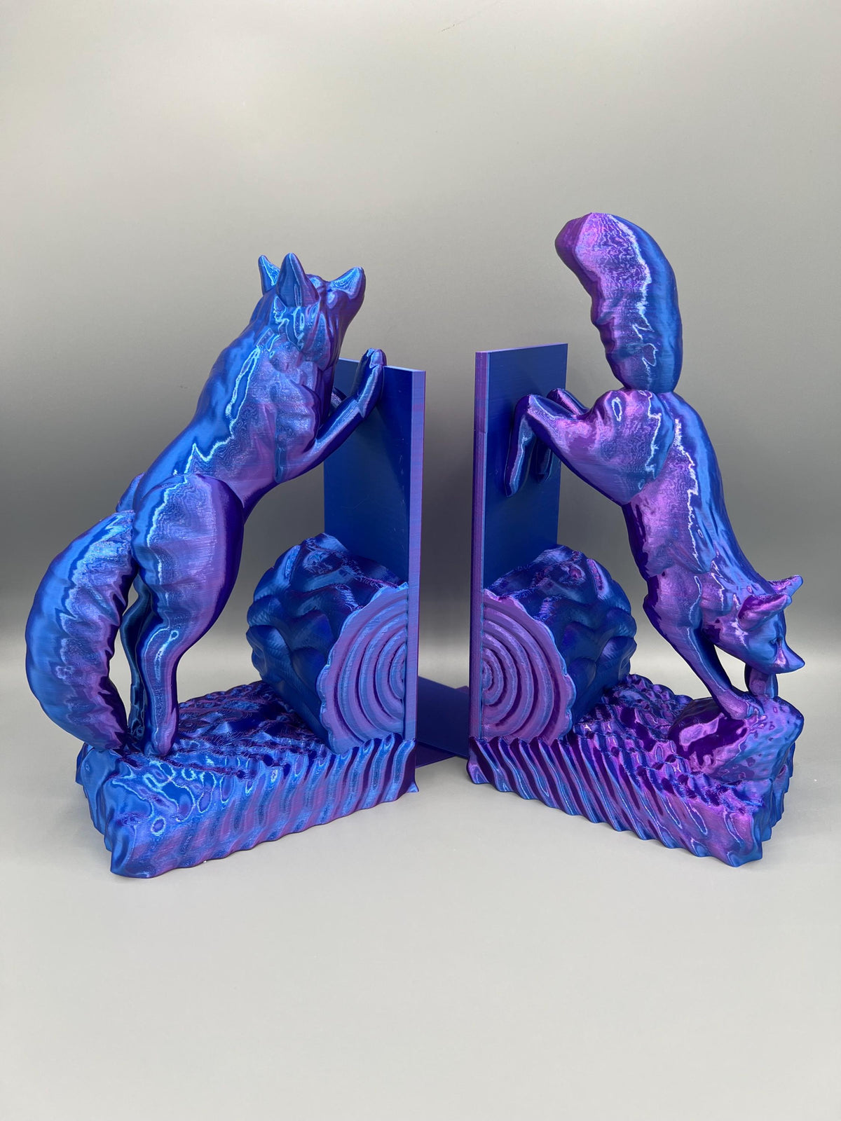 3D Printed Jumping Fox Bookends: Books & Game Storage