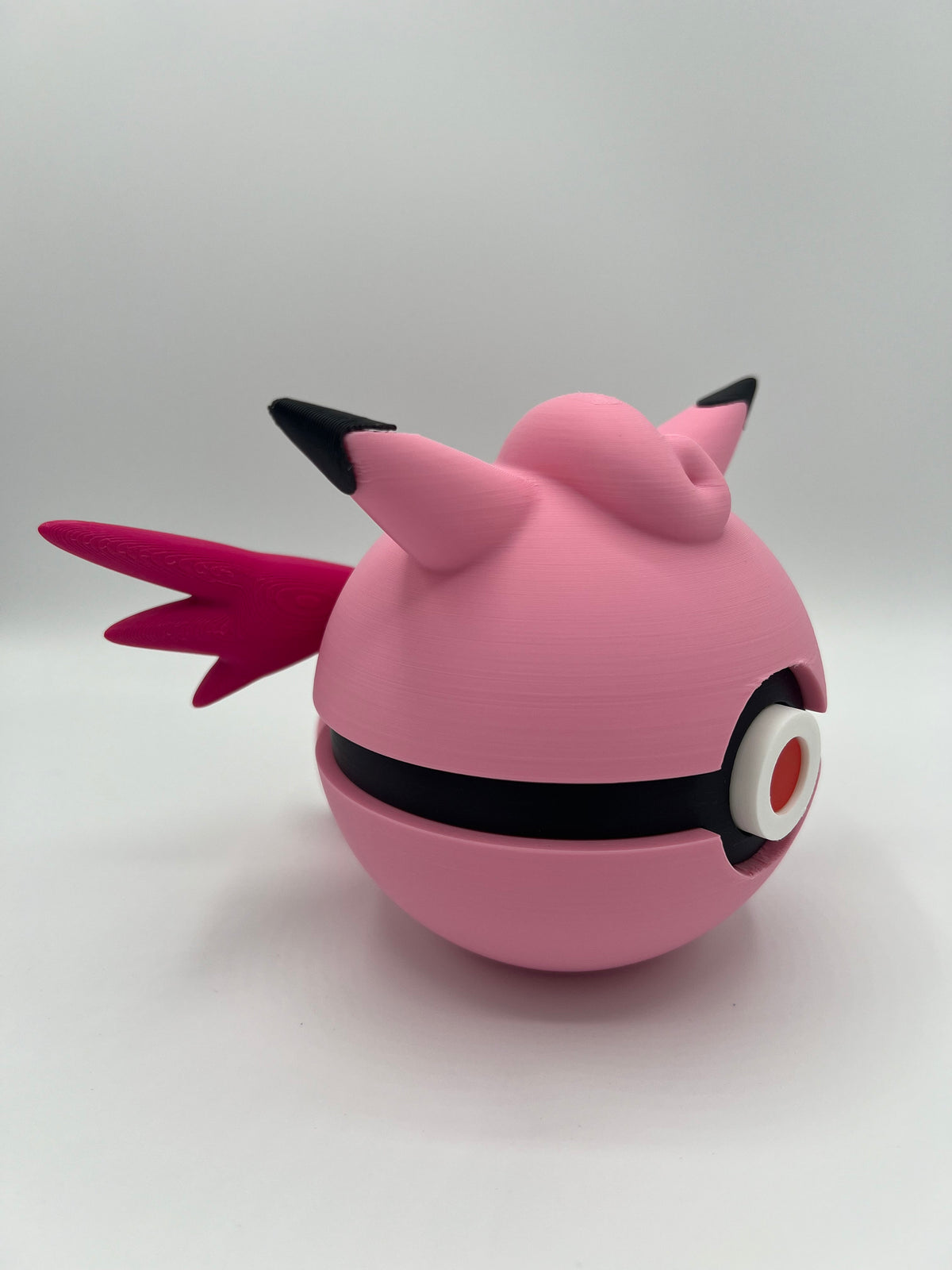 Clefable Pokeball - Pokemon Pokeball - Clefable 3D - Pokemon Fanart - Pokeball Figurine - Clefable Pokemon Model - Gift for Pokemon Fans