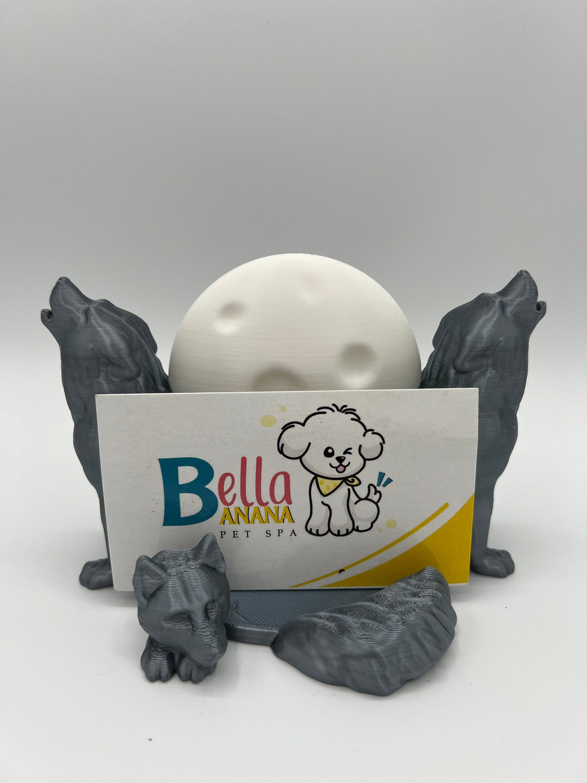 Howling Wolf Business Card Holder: 3D Printed Desk Organizer