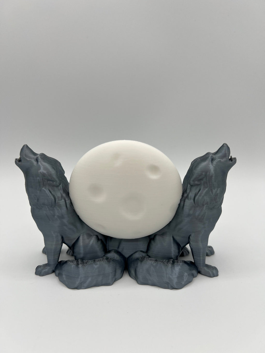 Howling Wolf Business Card Holder: 3D Printed Desk Organizer