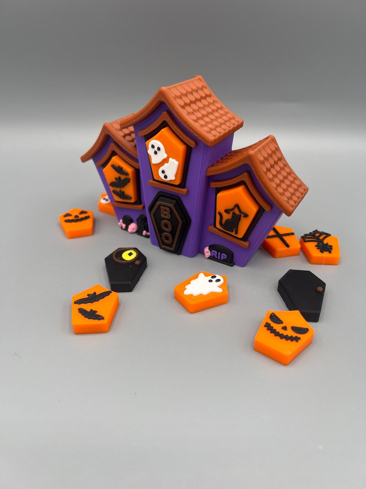 Manor of Madness Clicker Toy | Halloween Fidget Toy | 3D Printed Sensory Toy | Clicky Fidget | Interchangeable Caps | Desk Toy