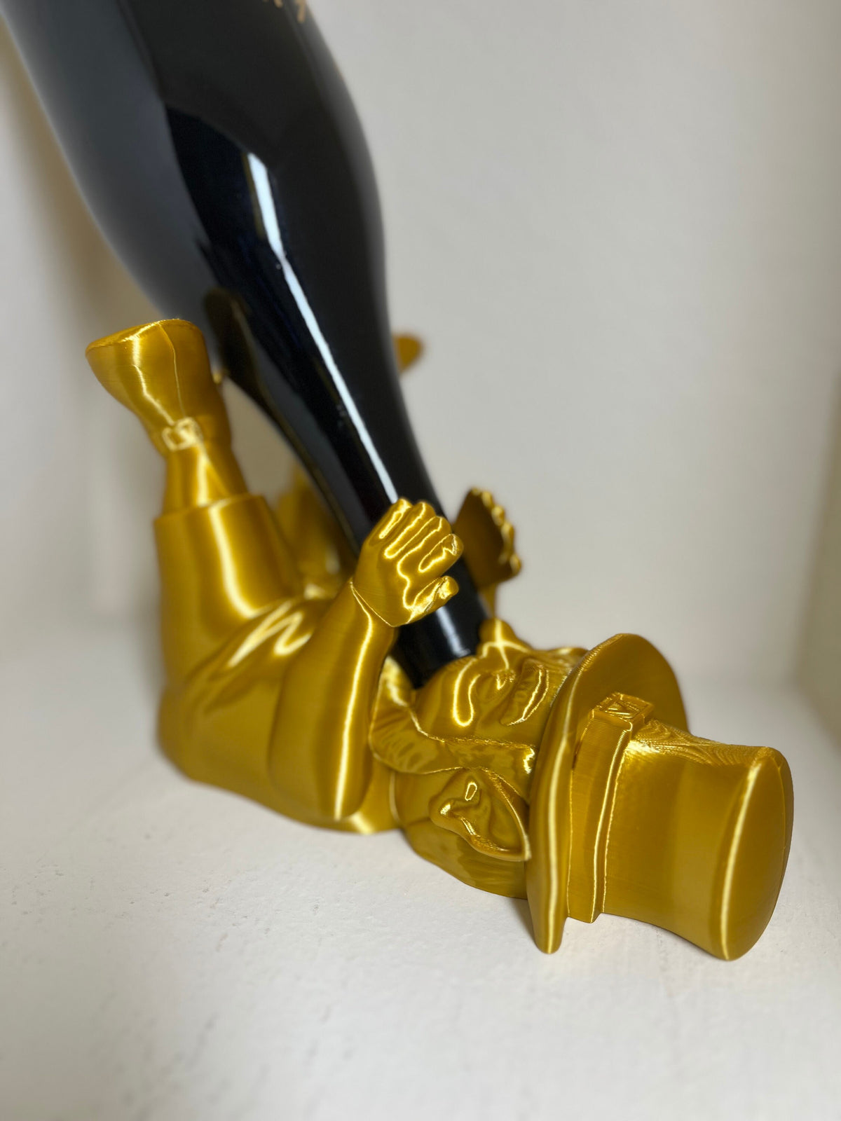 3D Printed Leprechaun Wine Bottle Holder: St. Patrick's Day Decor