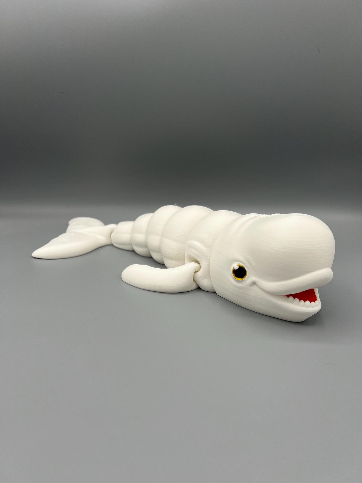 3D Printed Articulating Beluga Whale: Customizable Fidget Toy