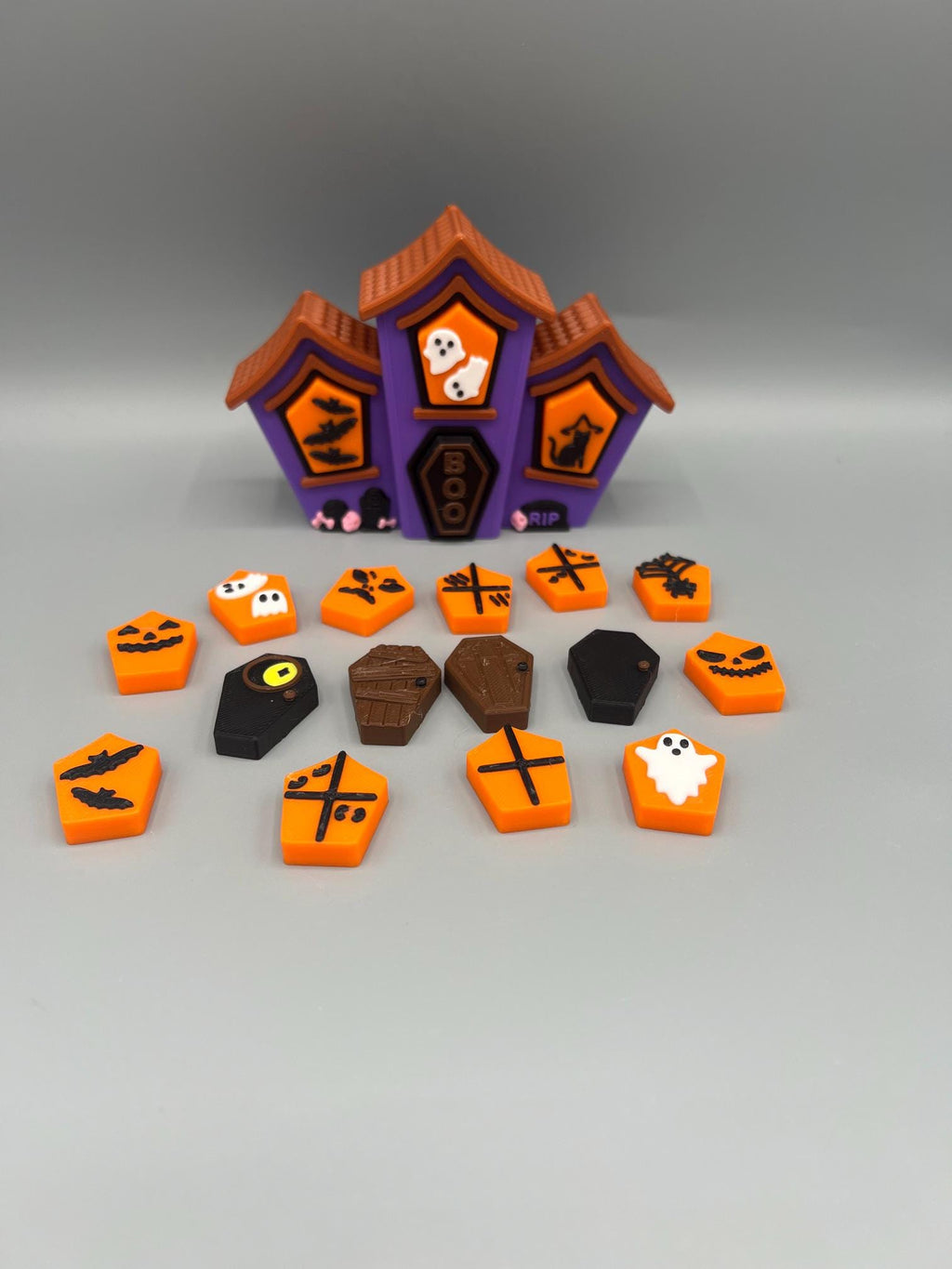 Manor of Madness Clicker Toy | Halloween Fidget Toy | 3D Printed Sensory Toy | Clicky Fidget | Interchangeable Caps | Desk Toy