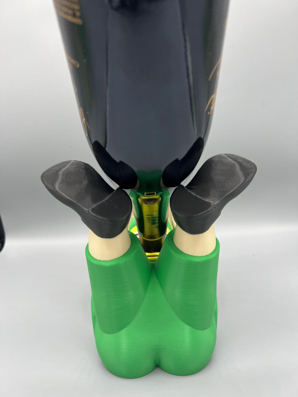 3D Printed Leprechaun Wine Bottle Holder: St. Patrick's Day Decor