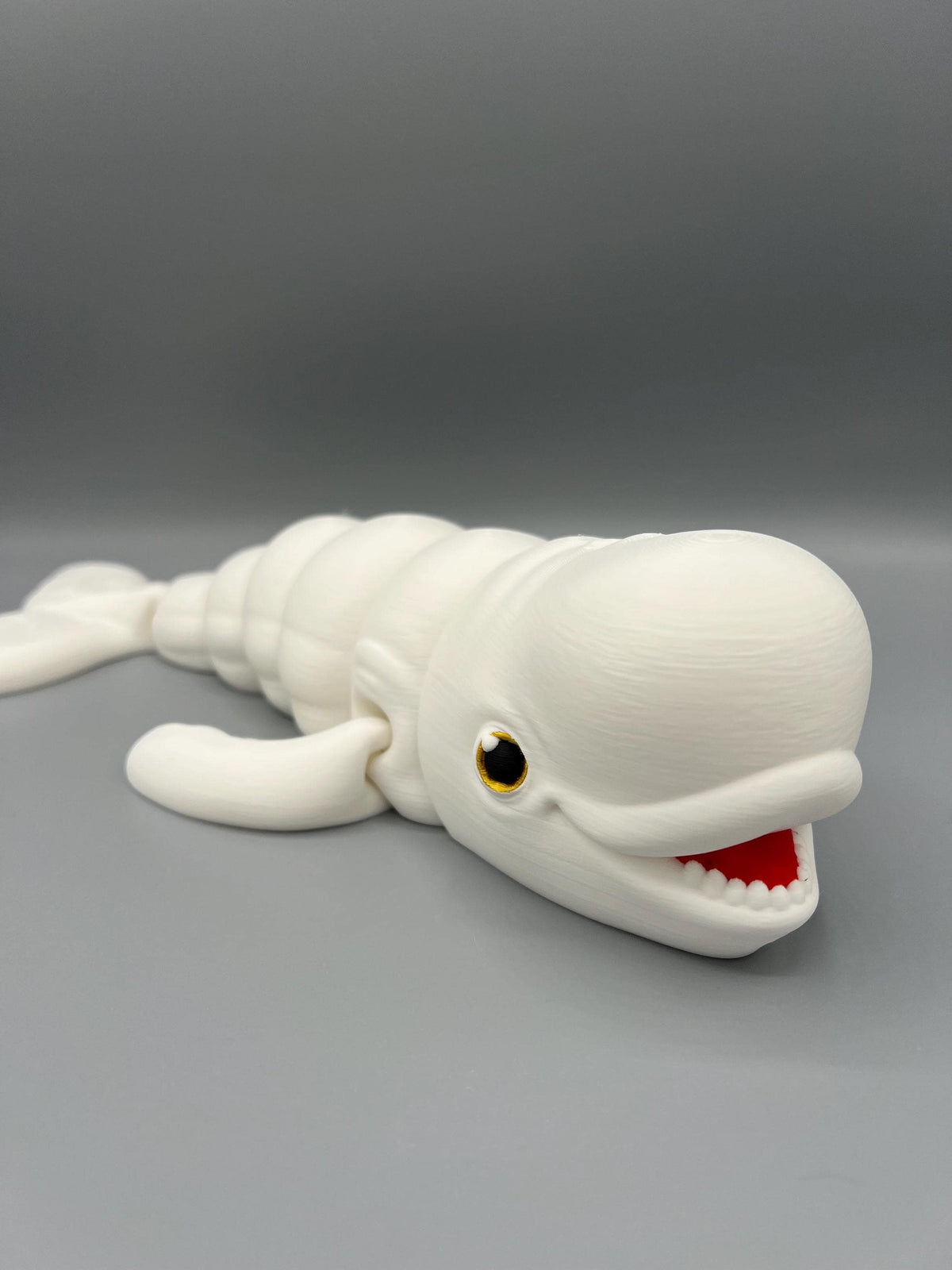 3D Printed Articulating Beluga Whale: Customizable Fidget Toy
