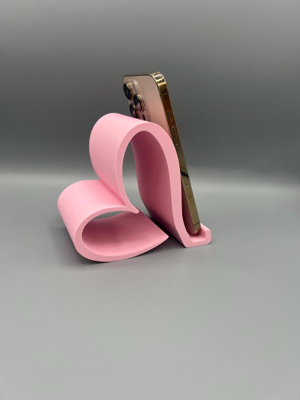 Heart Shaped Phone Stand | 3D Printed Desk Accessory, Modern Holder