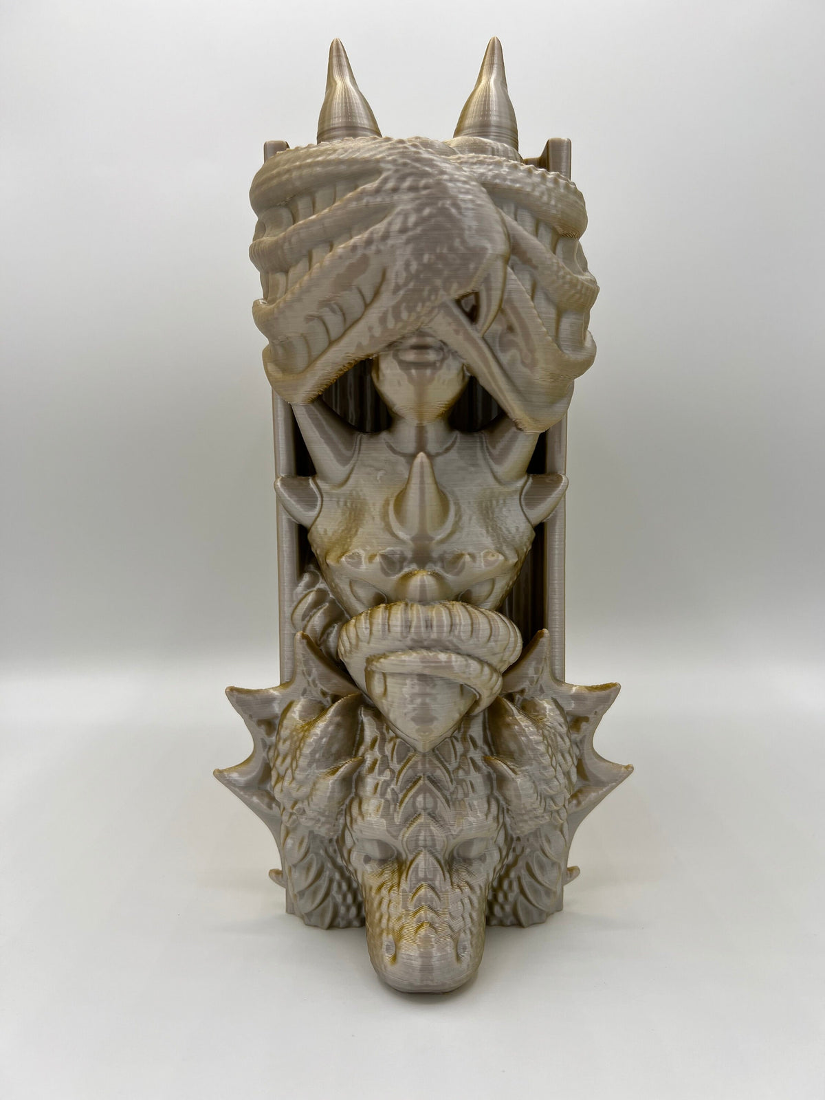 No Evil Dragon Book Nook: 3D Printed Bookshelf Decor