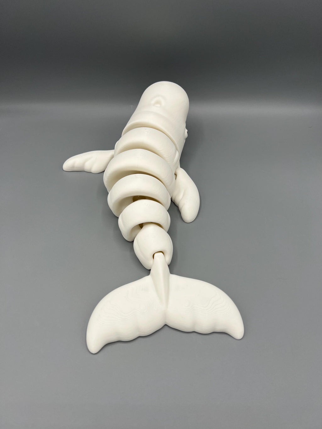 3D Printed Articulating Beluga Whale: Customizable Fidget Toy
