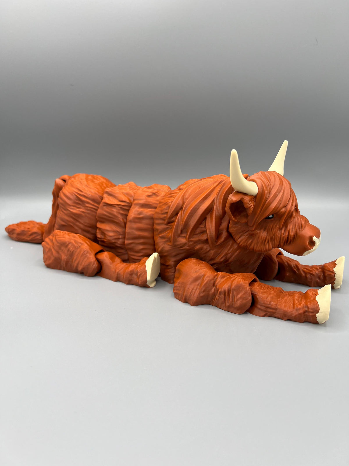 3D Printed Articulating Highland Cow Fidget Toy: Figurine