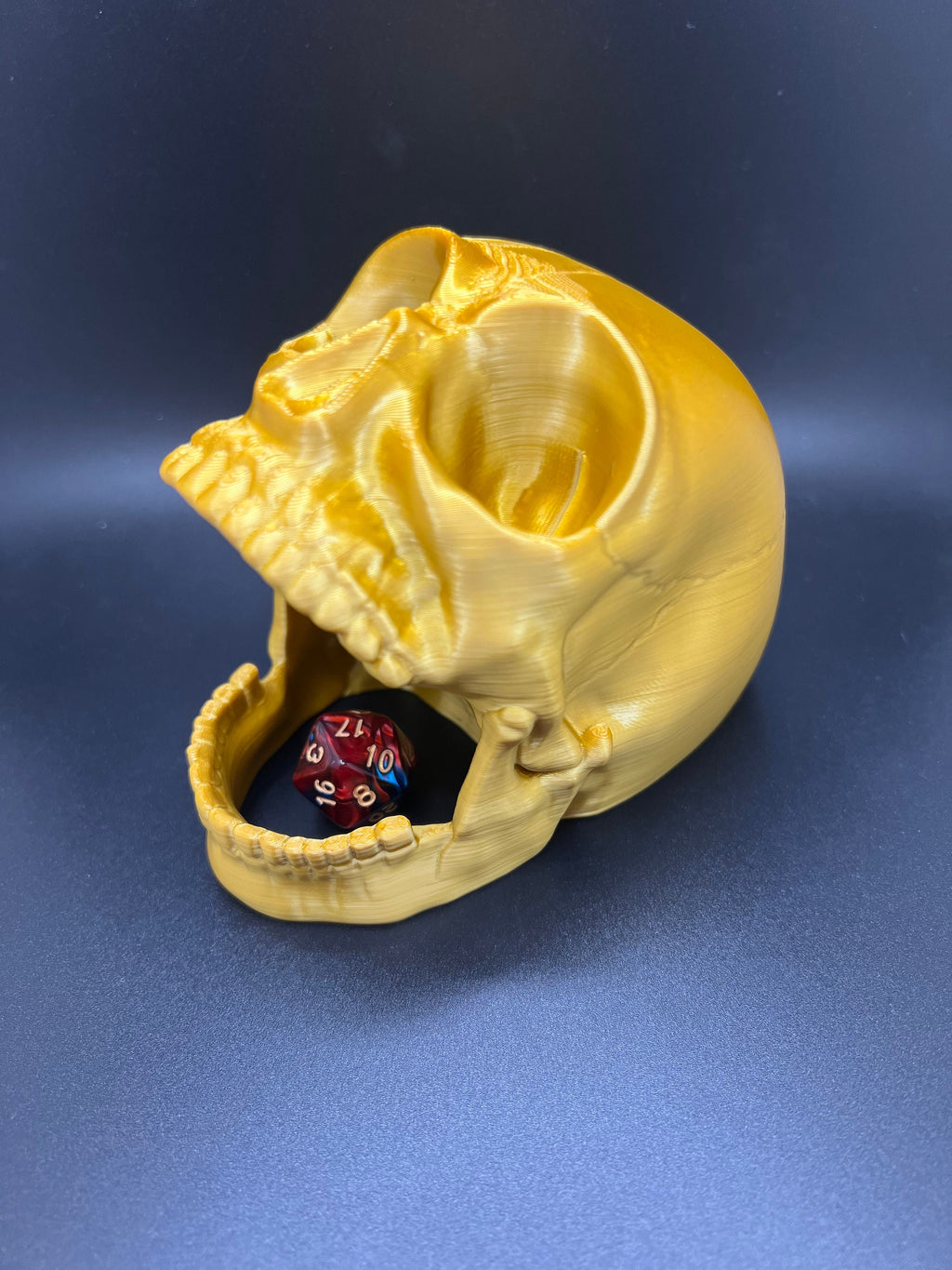 3D Printed Screaming Skull Dice Tower | DnD Gaming Accessory