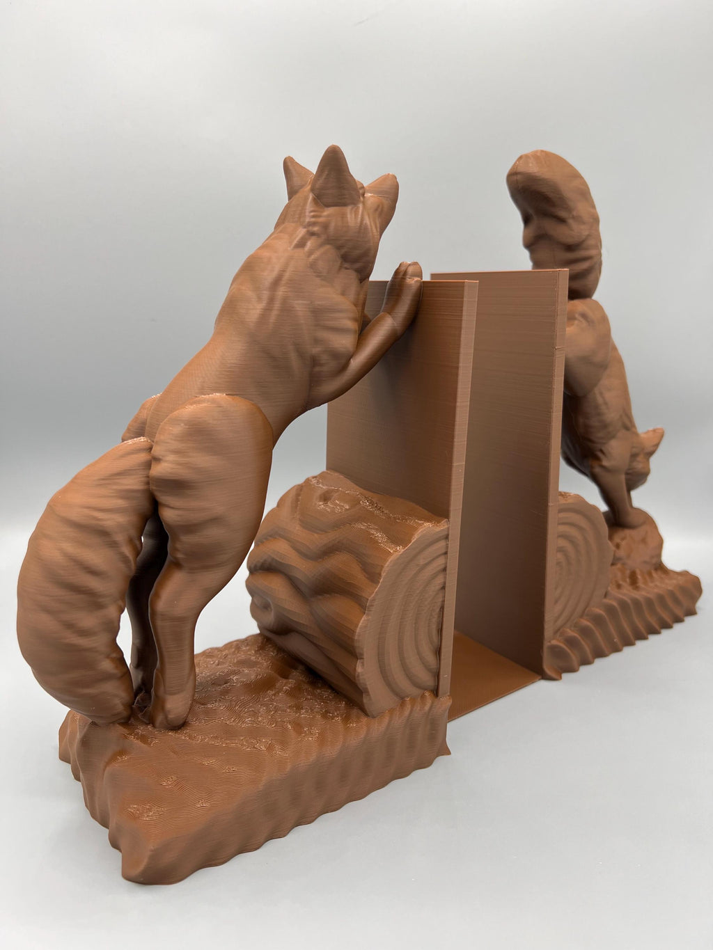 3D Printed Jumping Fox Bookends: Books & Game Storage