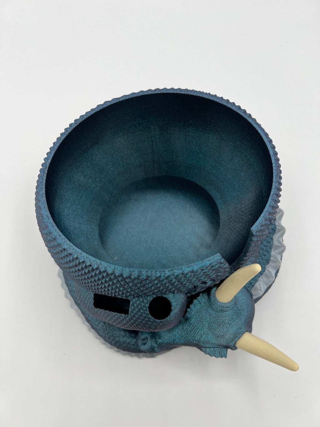 3D Printed Dragon Yarn Bowl: Burnt Titanium Knitting & Crochet Tool Holder