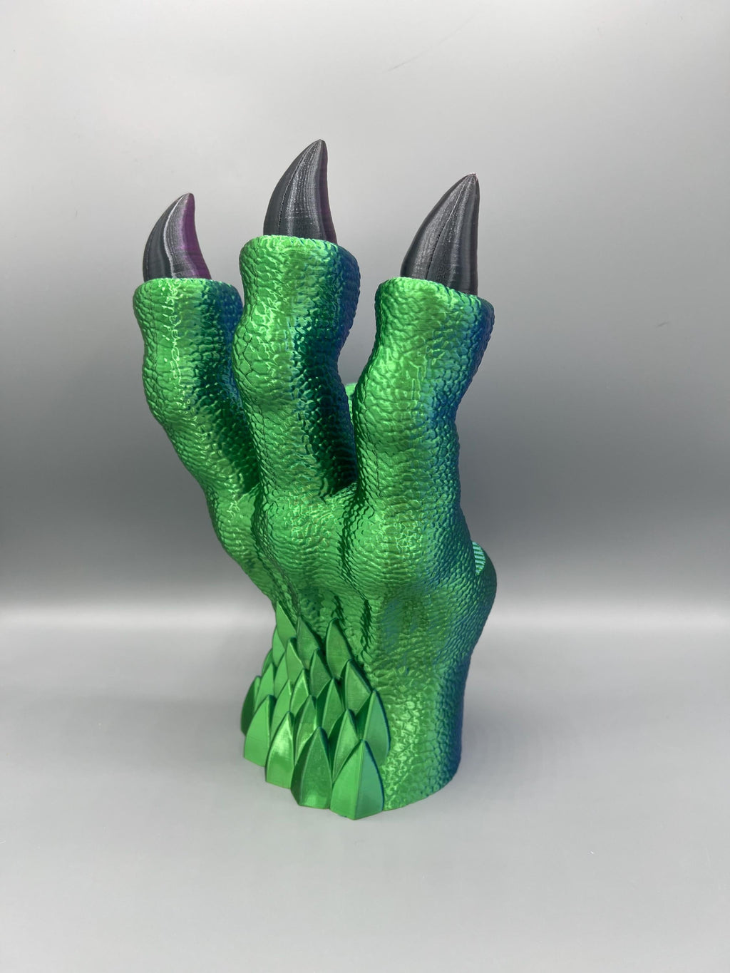 3D Printed Dragon Claw Book Stand: Fantasy Book Decor & Bookmark