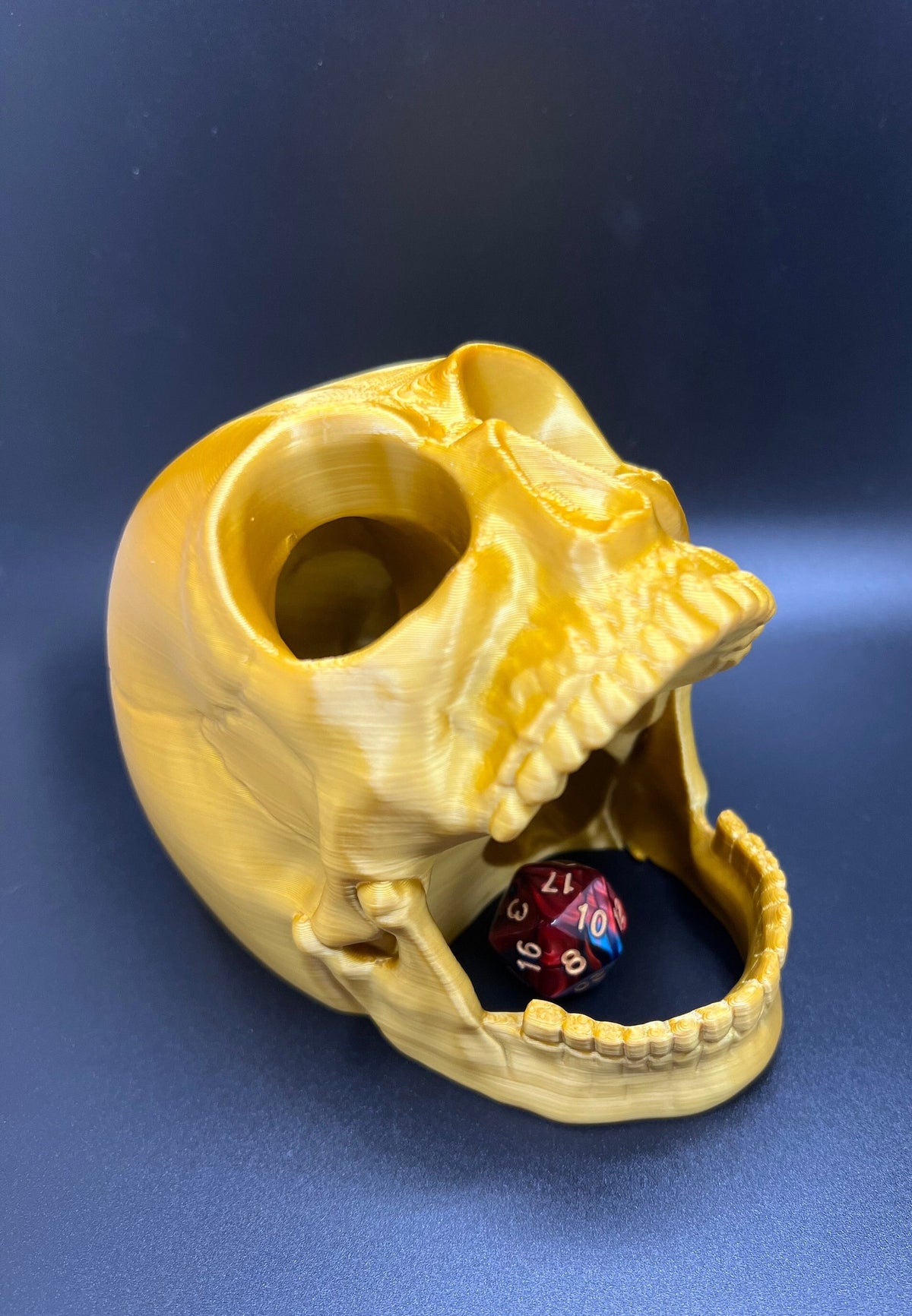 3D Printed Screaming Skull Dice Tower | DnD Gaming Accessory