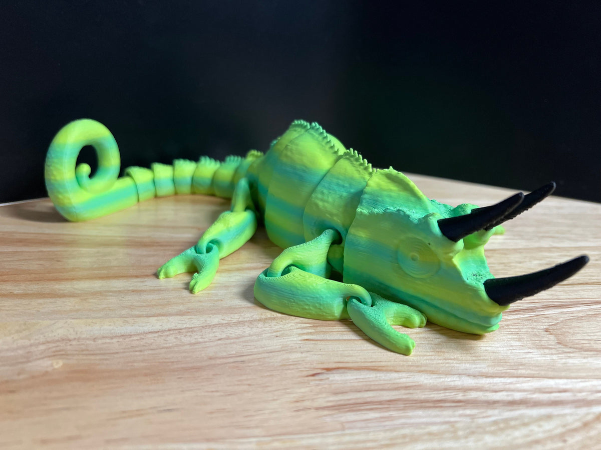 Horned Chameleon Flex Toy: 3D Printed Reptile Fidget