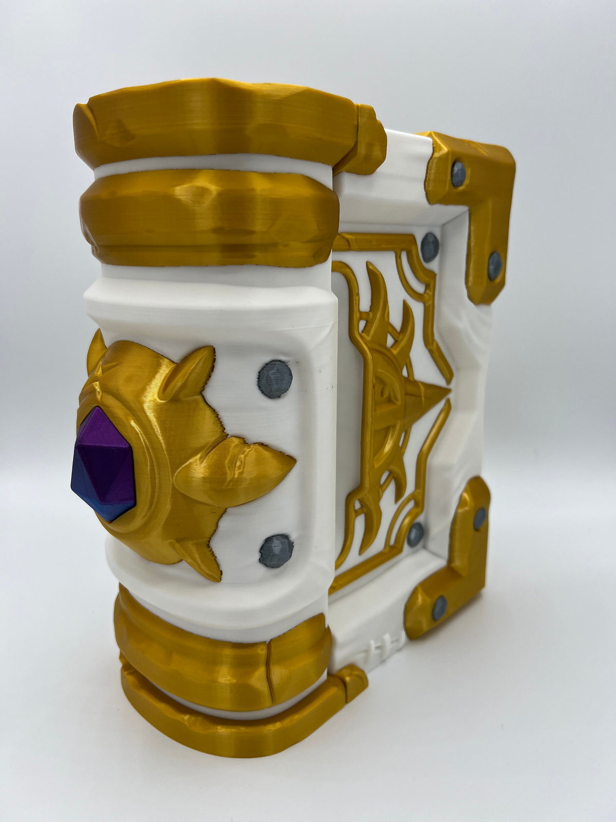 Paladin Crusader Tome Nintendo Switch Game Holder: 3-Game Storage