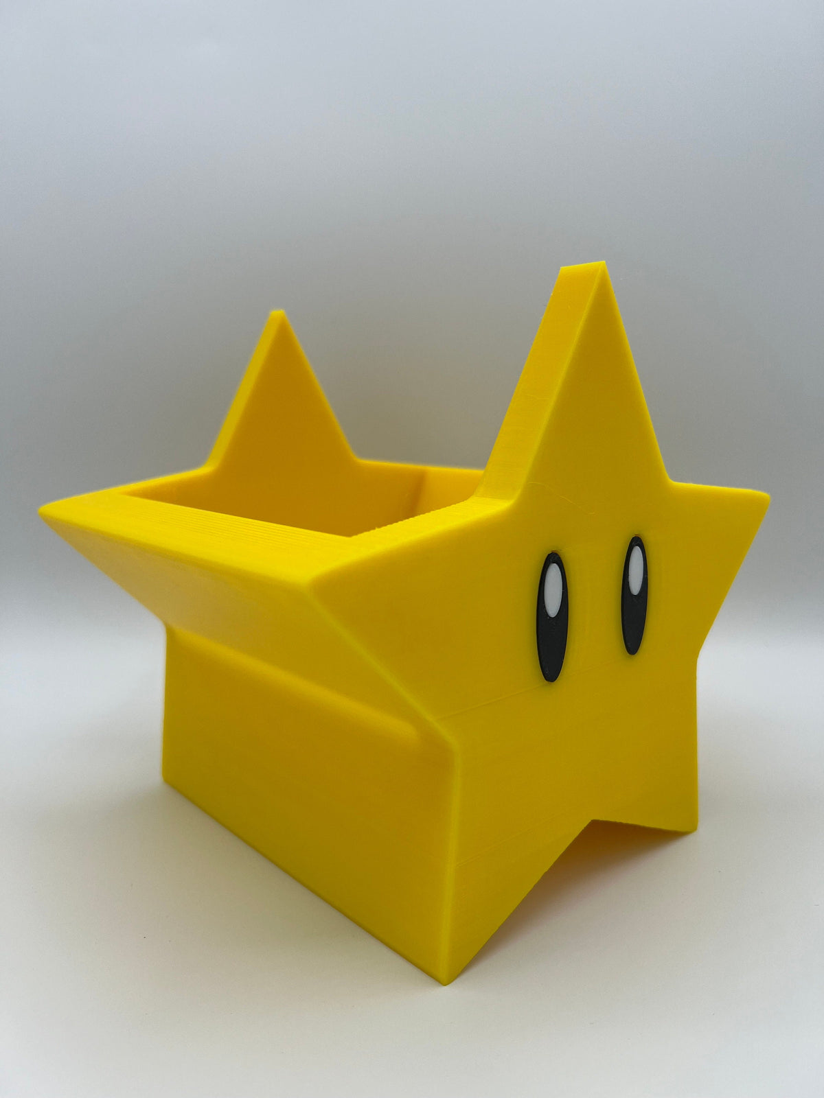 Yellow Star Planter: 3D Printed Desk Decor for Succulents