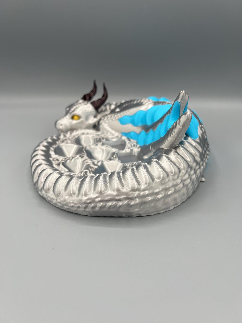 3D Printed Dragon Dice Holder: Silver Gaming Tray, DnD Accessory