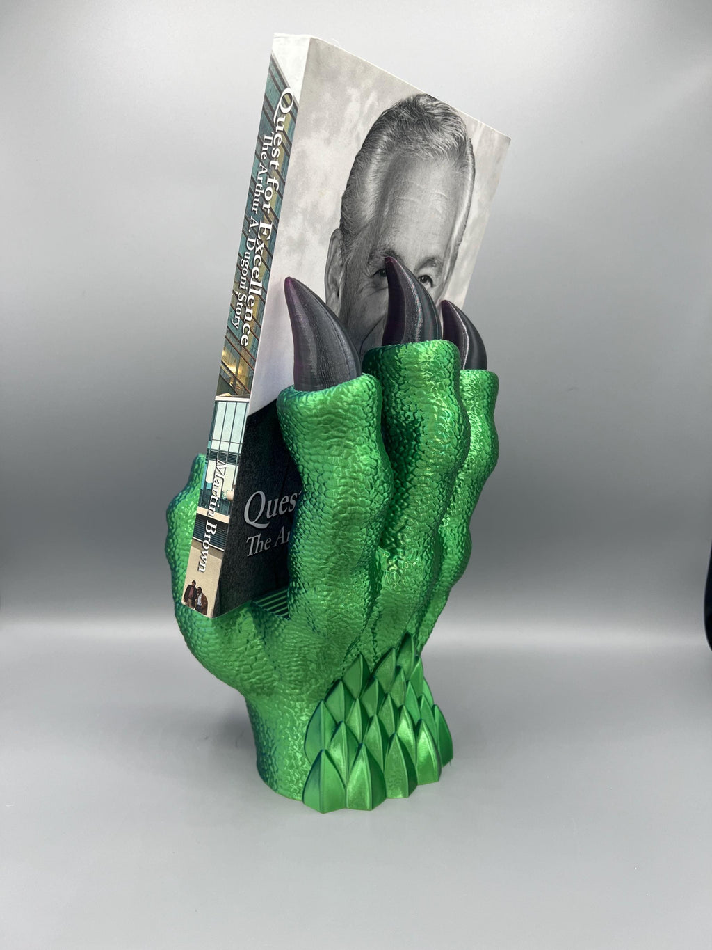 3D Printed Dragon Claw Book Stand: Fantasy Book Decor & Bookmark