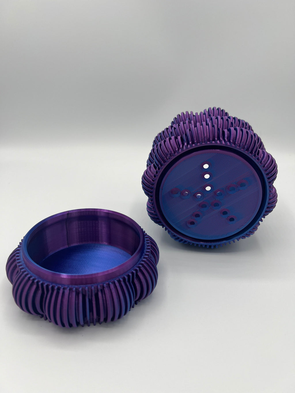 3D Printed Bubble Planter: Color-Changing Silk Filament, Drainage