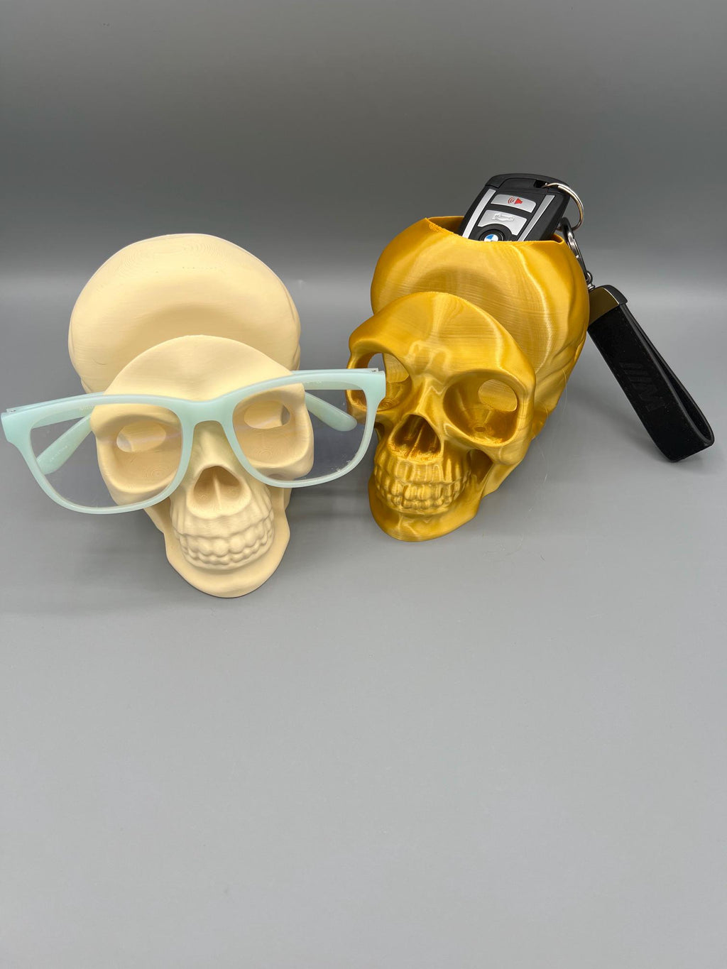 3D Printed Skull Eyeglass Holder | Gothic Desk Decor, Key Tray (Optional)