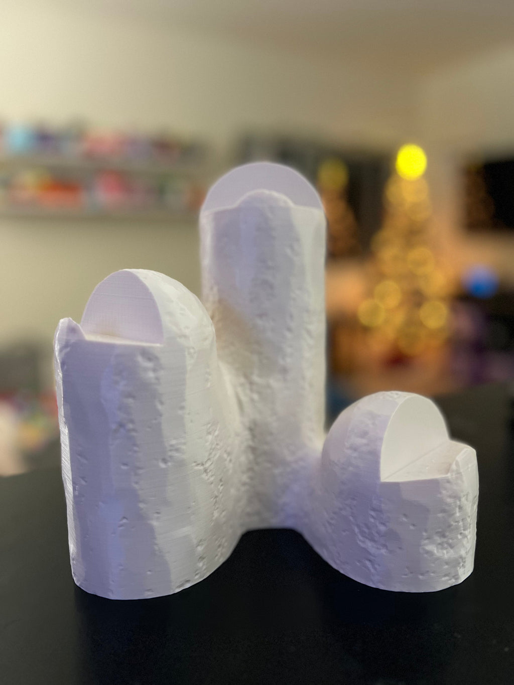 Stone Triple Gaming Controller Stand: Playstation, Xbox, Switch