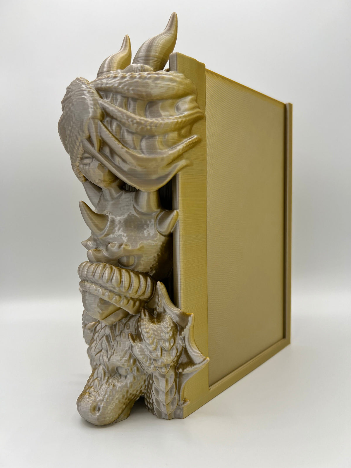 No Evil Dragon Book Nook: 3D Printed Bookshelf Decor