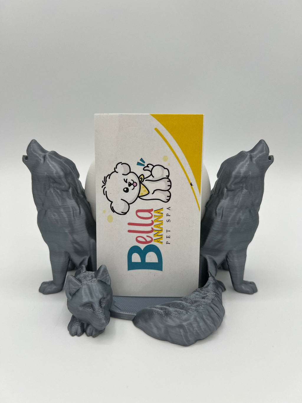 Howling Wolf Business Card Holder: 3D Printed Desk Organizer