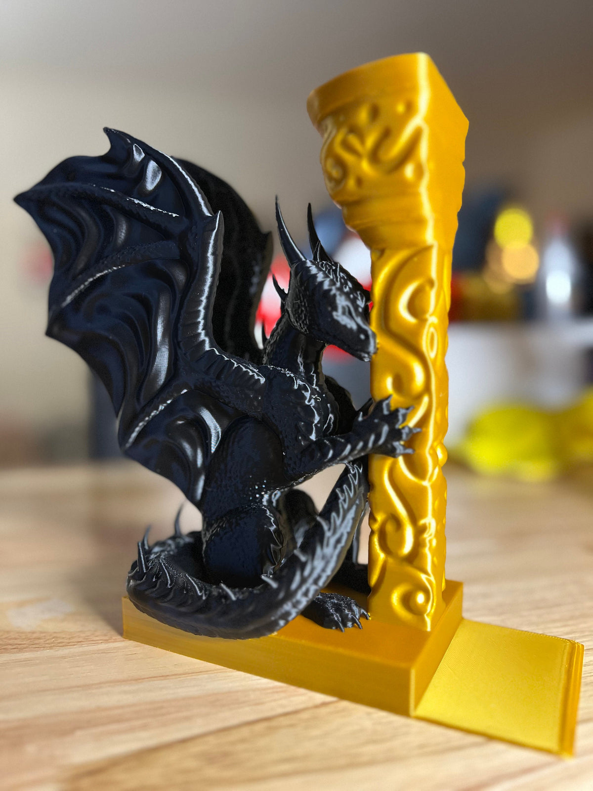 3D Printed Dragon Bookends: Medieval Book Storage