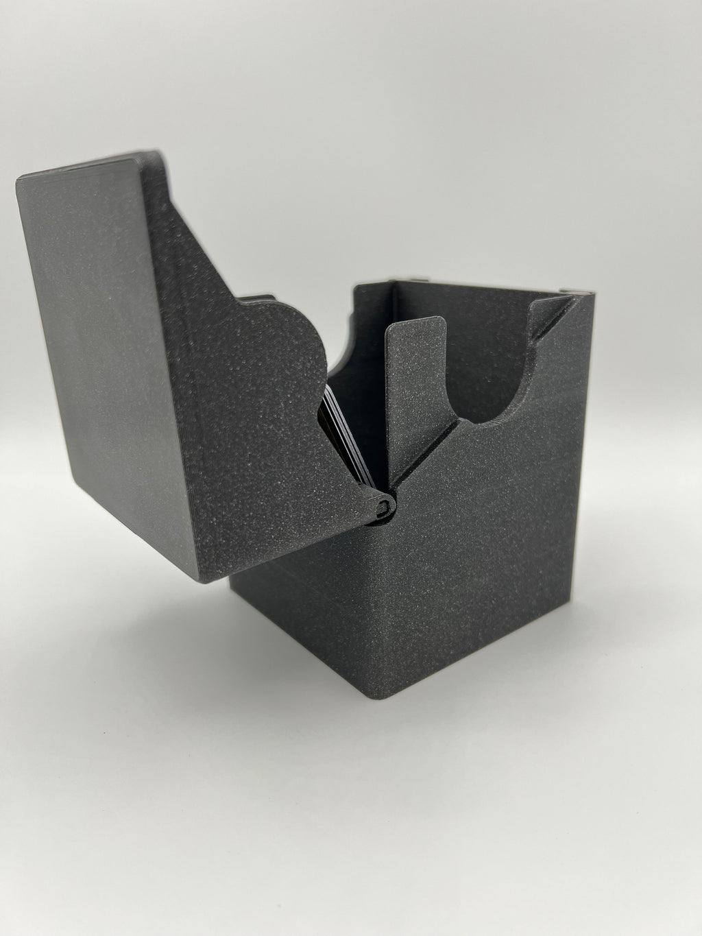 Magnetic MTG Deck Box: Commander Card Storage, Gaming Accessory